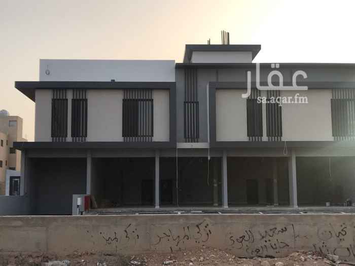 1650631 ٤ محلات تجارية مساحة كل محل ٥٠م ٤،٣٠* ١١،٥
مربع بشقق فندقية ووجود مواقف كافية
