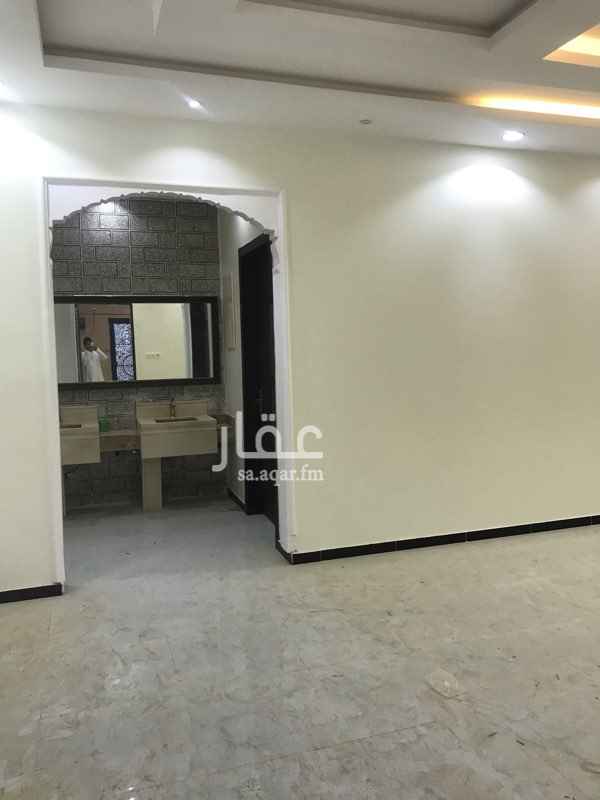 1640046 للايجار درج داخلي