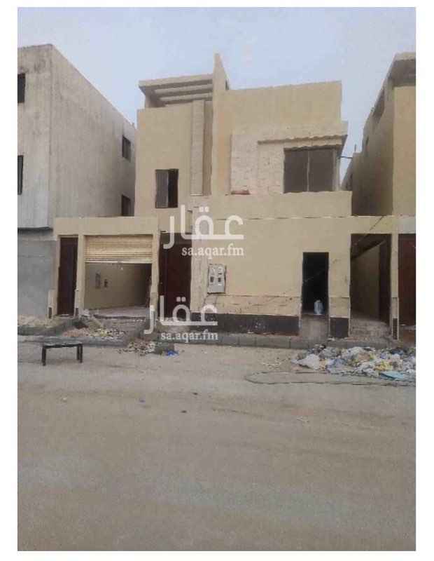 1585712 للبيع 5 فلل في القمرا ٥
الدور الارضي :
مجلس + استقبال + صاله + مطبخ كبير + ومقلط
درج داخلي مع شقه ٤ غرف نوم وصاله ومطبخ كبير ومجلس ومدخل سياره وملحق خارجي وغرفة شغاله
التواصل مع ابو تركي
0558409498
الرقم الاخر غير متاح