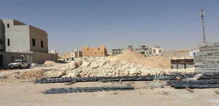 1690529 للبيع زاوية في حي النرجس الكيلو الرابع الغربي
مساحة الزاوية 537م
اطوالها 21.50×25
شارع 20م شرقي وشارع 10م جنوبي
للاستفسار الاتصال على 0554570705