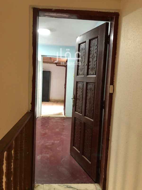 1612663 للإجار ملحق + سطح ٤ غرف ١ مطبخ ١دورة مياه مجدد ١٧٠٠٠ الف