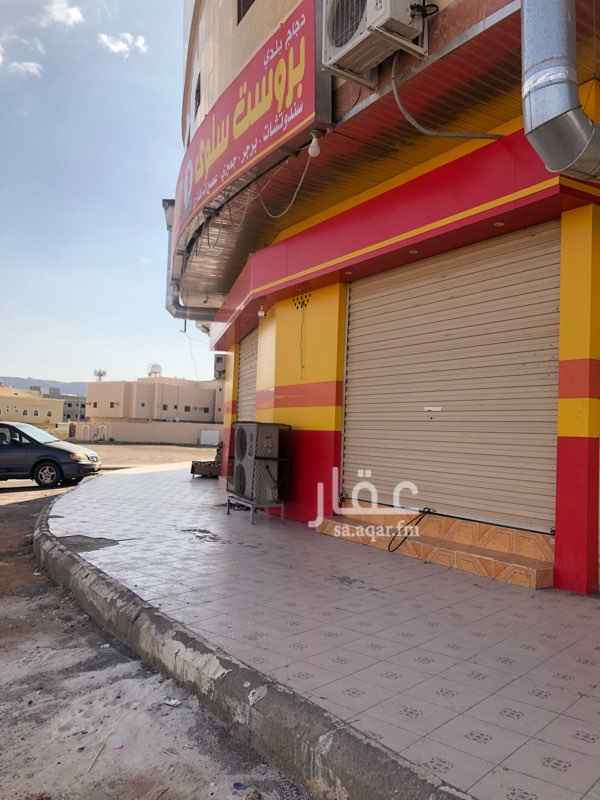 1397567 بقالة متكاملة دخلها فى اليوم 4000 ريال قريبة من اكبر مسجد فى الحمرا مسجد بريك القمانىً يوجد فى العمارة عمال شريكات حولى 150 عمال الغرض من التقبيل عدم التفرغ لسفر خارج المملكة