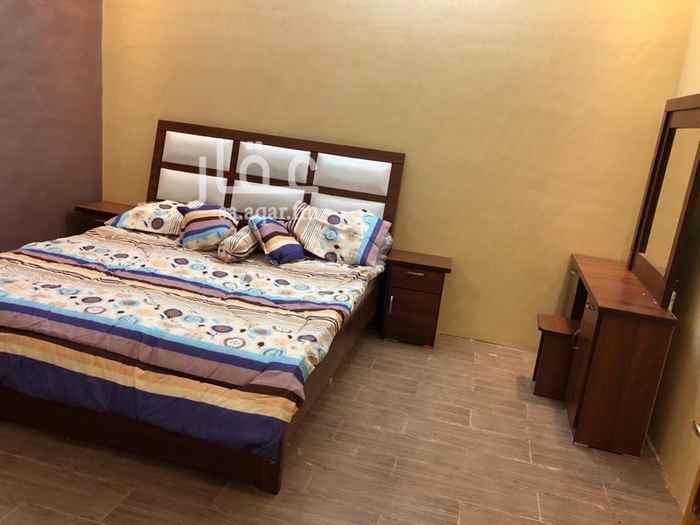 1625943 للإجار استراحه قسمين خلف محطة الرمال الحساسنه تتكون من مجلسين ومقلطين وغرفة نوم و 4 حمامات
الاستراحه جديده بالاثاث. وحوش كبير لكل قسم مع العاب اطفال.