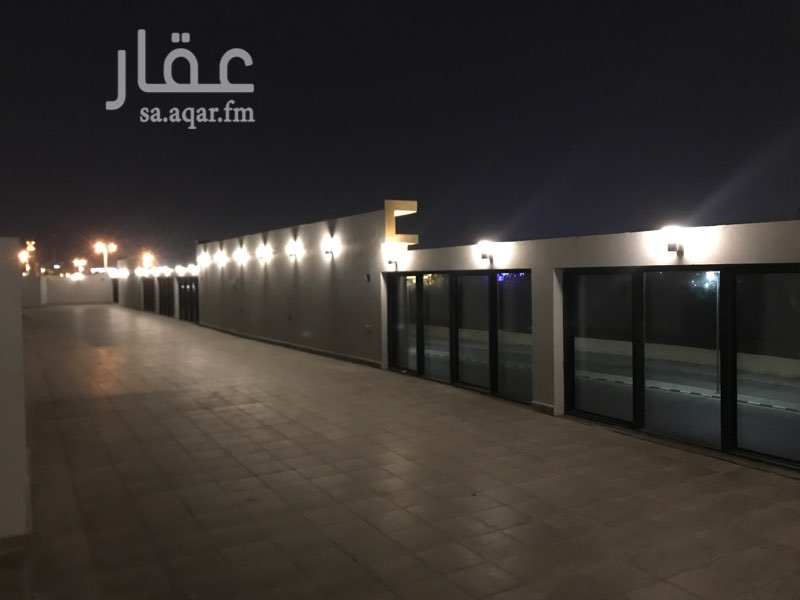 1603878 1/سطح(تراس) للايجار لانشاء كوفي شوب.
2/الموقع مميز جداً.
3/يوجد تحت التراس وحدات فندقيه جديده.
4/يوجد تحت الوحدات محلات تجاريه ايضاً للايجار عدد10محلات.