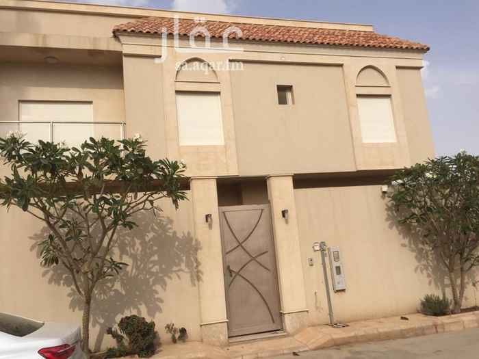 1487755 الفيلا تقع على زاوية المجمع وعلى شارعين (غربي وجنوبي) ، المطبخ مجهز بالكامل (ثلاجة، غاز كهرباء وجلاية صحون)، التكييف راكب في كل الغرف والمرافق، غرف النوم مجهزة بخزائن جدارية ويوجد دورة مياه وشاور بكل دورة، النوافذ مجهزة بنظام إغلاق إالكتروني، الإيجار شامل الخدمات والصيانة.