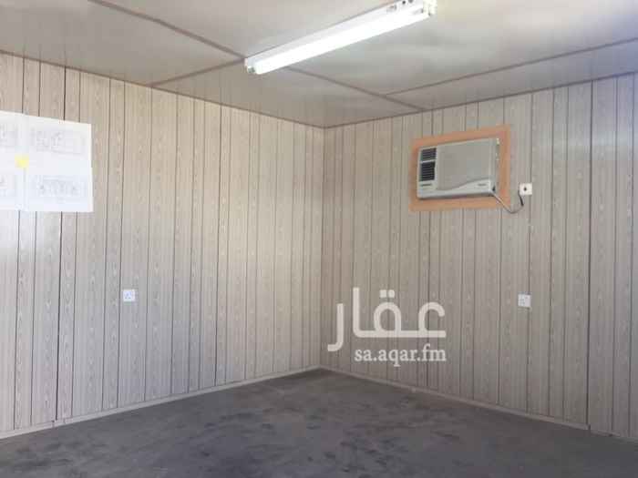 1444974 غرفه للايجار مع مطبخ وحمام 10000 شامل المياه والكهرباء
راكب المكيف ايضاً