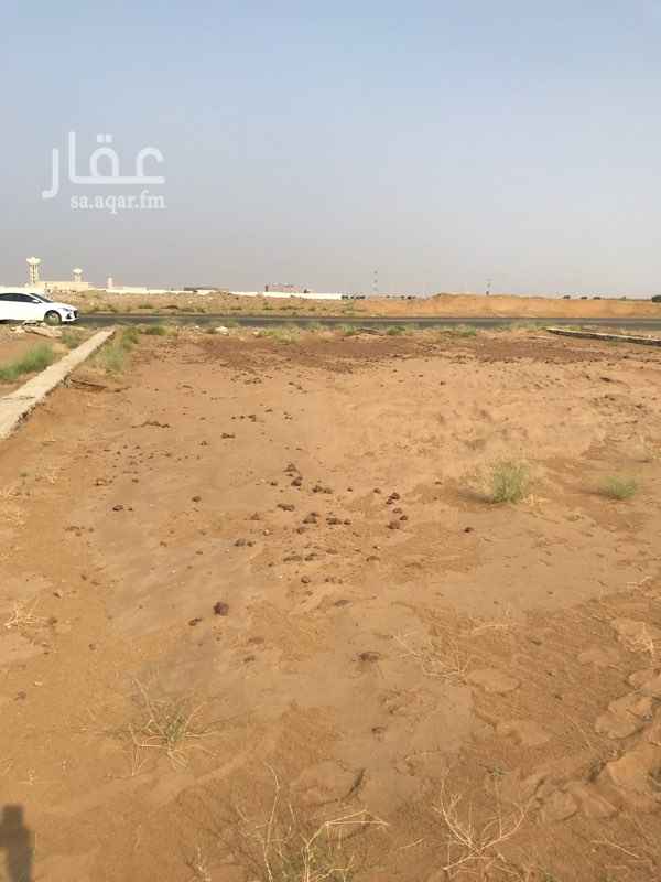 1737494 ارض في جازان علي شارعين غربي25متر وجنوبي. مسوره سور حجز ومردومه وقريبه من الخدمات والشارع العام