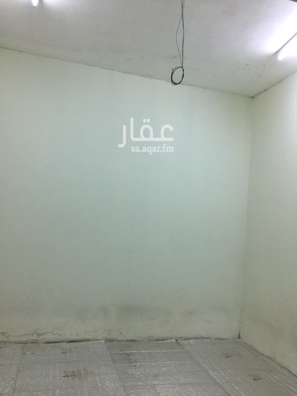 1511020 غرفه فقط
مكيف و مطبخ مركبه
دور ارضي