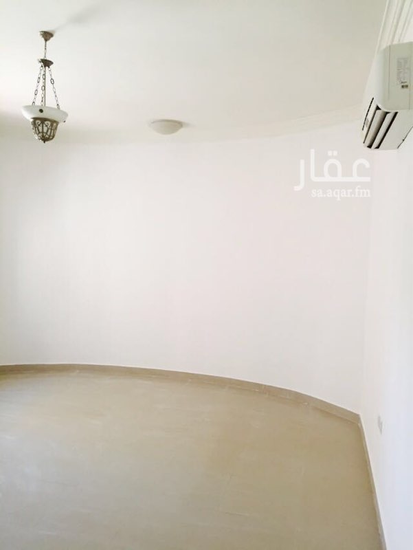 1401322 مطبخ راكب ومكيفات سبليت
مدخلين
الدور معمول له صيانة كاملة من سباكة وكهرباء وبويات
جاهز للسكن مباشرة
موقع استراتيجي وقريب من اماكن حيوية شمال الرياض