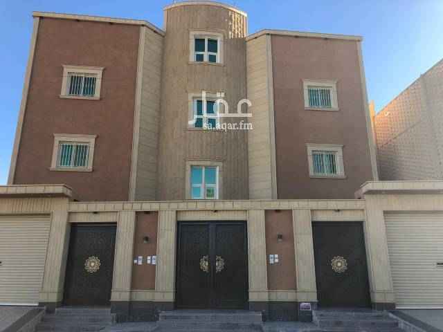 1579459 للبيع عمارة بحي الموسى على شارع 20 شرقا وبرحة مسجد شمالا فيها اربع شقق مدخل مشترك كبير يوجد مصعد باقي شقتين الدور الثاني تشطيب VIP على الضمانات
لكل شقه مايلي :
5 غرف وصاله كبيرة
مطبخ و4حمام ومستودع مدخلين رجال ونساء وسطح خاص
المطلوب 550الف للشقه للتواصل ابوزياد 0554867454