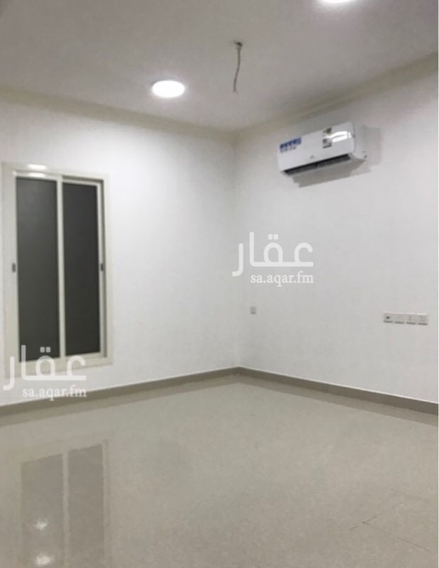1703790 الآن يتوفر لدى الأبعاد العقارية
فيلا استثمارية مكونة من ست وحدات كل شقة
تتكون من ثلاثة غرفة و صالة و ٢ دورة مياه و مجهزة بمكيفات اسبيلت و خزائن مطبخ و بشارع عرض اثناعشر متر و بواجهة جنوبية و لكل شقتين عداد كهرباء واحد
♦️السعر المذكور على شور المالك
العارض:( ز )
🔴متخصصون بإدارة الأملاك / البيع/ التاجير
اتصل أو ارسل واتس آب في حالة عدم الرد عليك
0554872295 - 0506504000 - 0555665435
