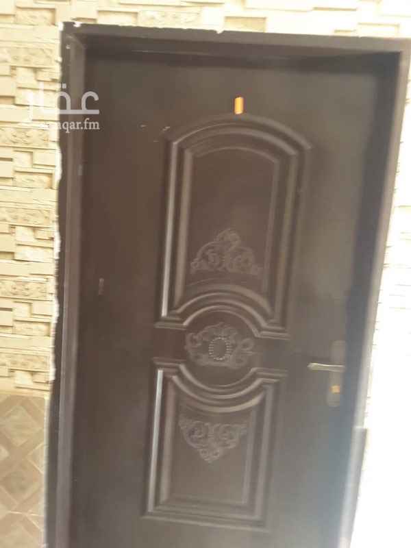 1699307 شقة دورين فاخره قريبه من الدائري