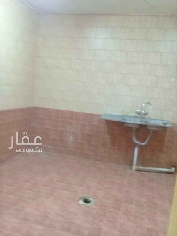 1638207 شقه ٢غرفه وصاله حمام مطبخ دور ثالث سطح السعر ١٢ الف شمال مسجد بلال