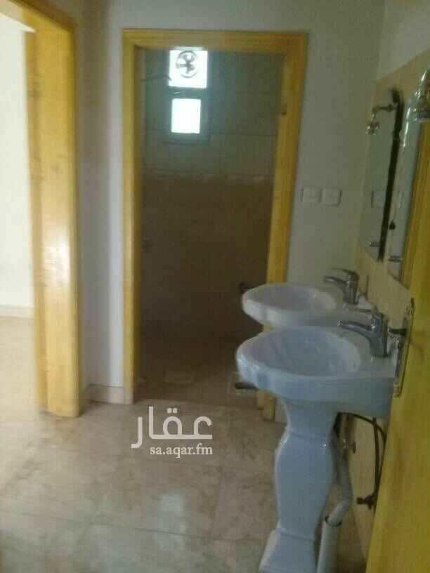 1749727 شقه ٣غرف وصاله ٢حمام مطبخ راكب دور ثاني خلف مسجد بلال السعر ١٥ الف