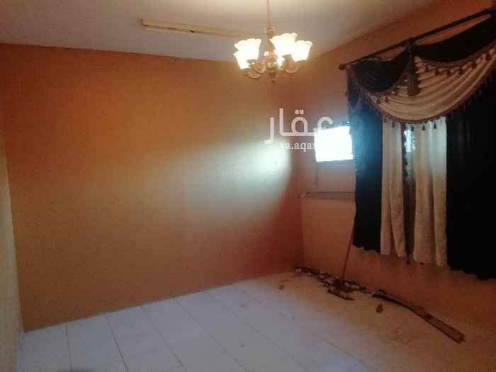 1508698 للايجار شقه عوايل بالثقبه شارع عنيزه تقاطع 16 /17
4 غرف وصاله مطبخ وحمامين الدور الثاني السعر عشرون الف
للمفاهمه 0554917829