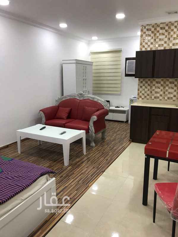 1462371 سويت مؤثث