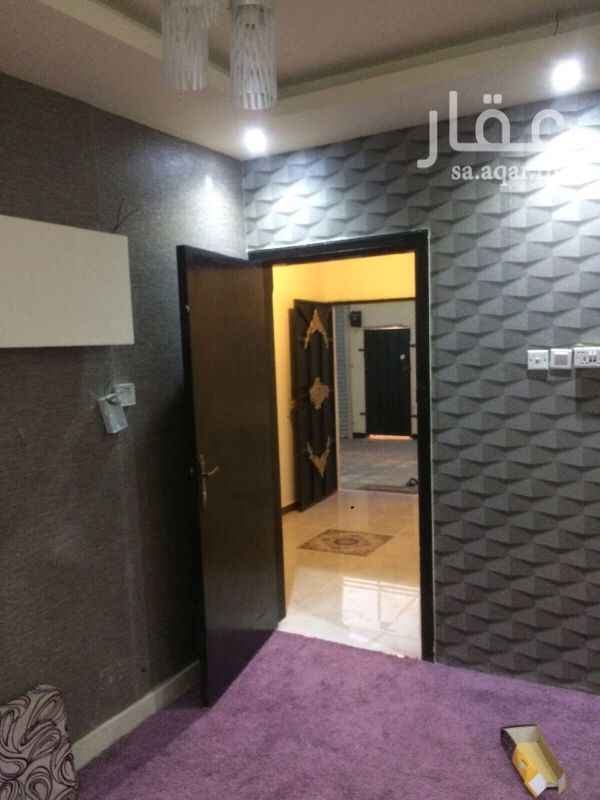 1235636 فرصه استثماريه للبيع
للبيع اربع شليهات لارض مقسم اربع اقسام
شارع تجاري كل شالهين عل شارع
اربع شاليهات بناء مسلح تصلح عزاب وعوئل تصميمها ممتاز
دخل النطاق العمراني الموقع بريده
كل قسم : غرفتين - حمام - مطبخ - دورة مياه كلهاتحت سقف واحد نظام شقق
كل قسم مدخل سياره عداد كهرباء مستقل لكل قسم المشروع وصل يوجدقسم منها ٣ غرف وحمامين وحوش ومدخل سياره صك شرعي عل شارعين متظاهرين ٣٠ و ٢٠ يوجد بالمواقع موافقه ببناء اربع ادور ومحلات تجاريه
الموقع مؤجر لاان بحدود 50 بالسنه