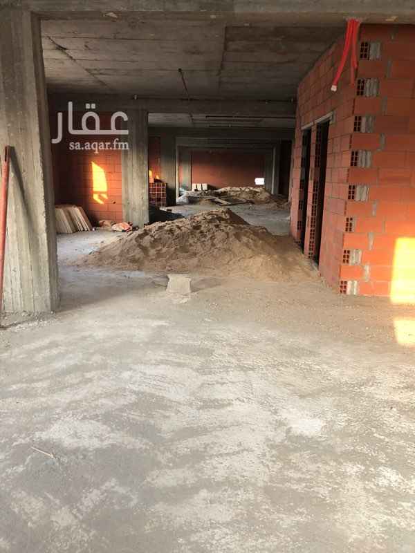 1168209 مساحات مختلفة واي مكتب اقل من ٦٠ م مربع ب ٢٠٠٠٠