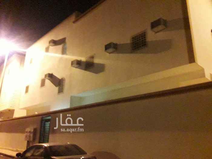 1723888 اربعه غرف وصاله ومطبخ وثلاث حمامات الدور الارضي نظيفه جدا ومدخلين دفعتين