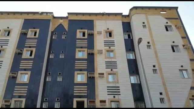 1466190 شقة. 6 غرف. امامية. حي. الرحاب. مدخلين. خزان. مستقل. غرقة سائق. غرفة خادمة. ب. 630000