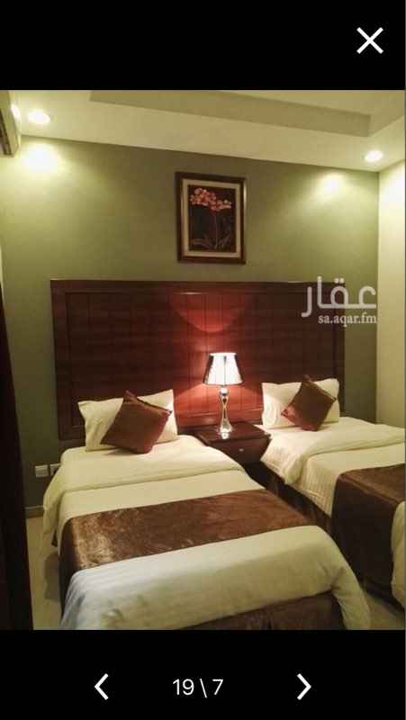 1405440 غرف عزاب عدد ٢٠ غرفه
مؤثثه بلكامل للأيجار