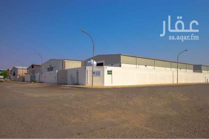 1252314 المستودع مجهز حسب اشتراطات هيئة الغداء والدواء
مستودع مزود بأنظمة سلامة وأماكن تفريغ غرفة للحارس وأرضيات أسمنتية وارتفاع 5متر
المساحة الاجمالية: 1250م2
المساحة التخزينية؛ 600م2