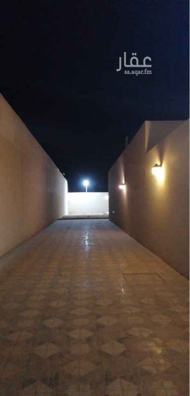 1694667 استراحه عزاب للايجار حي العارض الامراء
ايجار سنوي ٢٧ الف
المساحه ٢٧٠
مجلس ٧*٤
غرفه ٣*٤
مطبخ ٣*٣
دوره مياه
ساحه كبيره (ملعب او دكه ) ٥*١٤
مدخل سياره كراج يكفي ل ٣ سيارات
الكهرباء والماء على المستأجر
للتواصل ٠٥٥٥١٥٢٩٢٩