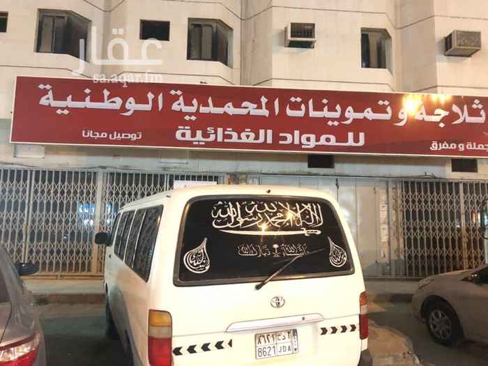 1353936 محل تموينات للايجار (اربع فتحات)
سعر الفتحة ١٤ الف سنوي