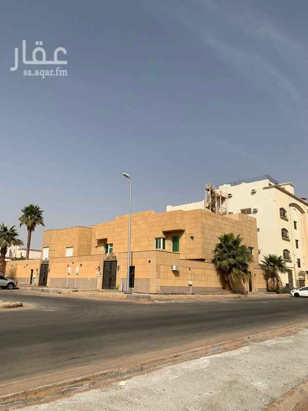 1641667 للبيع عدد ٢ دبلكس بحي الجامعيين تجاري سكني
مساحة ٥٢٥ متر مربع متلاصقات بصك واحد
شارع شرقي ٣٠ متر وشارع جنوبي ١٥ متر + مواقف كل دبلكس دورين ونص
الدور الارضي
مجلس خارجي + مجلس رجال داخلي + صاله + مجلس مساء + مطبخ + ٣ دورات مياه
الدور الاول
غرفة رئيسيه ماستر + ٢ غرف بدورة مياه + غرفه بدورة مياه مستقله
السطح
غرفه بدورة مياه + مستودع
التكييف اسبيلت
الدبلكس الزاويه مؤجره ب ٣٦ الف ريال سنوي
والثانيه ٣٠ الف ريال سنوي
حد البيع : مليون واربع مئه الف ريال صافي
مباشر
