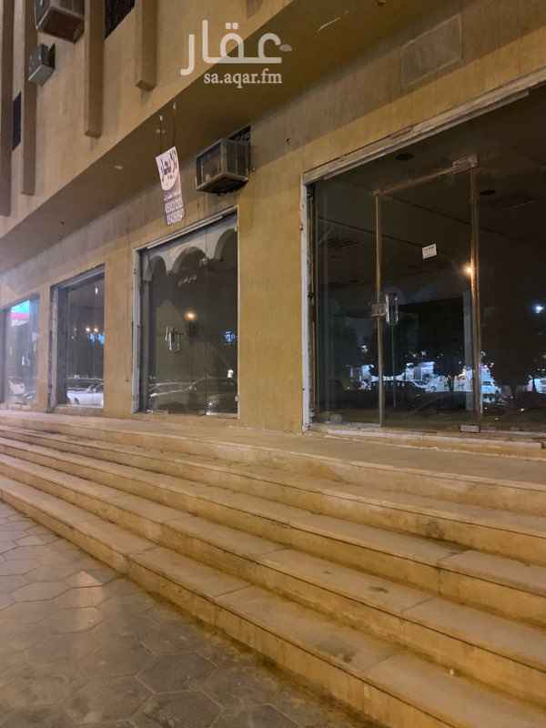1533865 الموقع مخرج ٢٥ شارع عائشه حي السويدي بجوار مطعم فلافل فخر الشاميه موقع ممتاز للحلويات او فول واكلات شعبية او مكسرات
