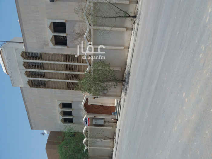 1600931 فله للايجار قابله للفصل
واجهه جنوبيه غربيه شارع 20-15
حوش
مدخل سيارة
الدور الارضي
يتكون من
مجلس رجال
مجلس نساء
مقلط
غرفه
صاله
3دورات مياه
مطبخ راكب
الدور العلوي
يتكون من
6 غرف نوم بمنافعها
صاله
6 دورات مياه
السطح يتكون من
غرفه
دورة مياه
غاز مركزي
15 مكيف شباك
2مكيفات ارضيه قديمه