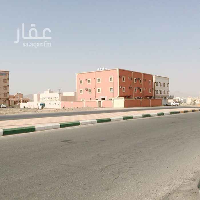 1570110 شقة جديدة عوائل للإيجار بمخطط لزمة شرق أحد رفيدة مقابل مدرسة بنات ابتدائية
مكونة من مدخلين
قسم الرجال
مجلس رجال كبير
مقلط تحضير للرجال
حمام للرجال
قسم النساء
مجلس نساء
صالة للنساء
غرفة نوم رئيسية مع دورة مياه
غرفة نوم إضافية
مستودع
حمام للنساء
خزان الماء مستقل و عداد الكهرباء مستقل