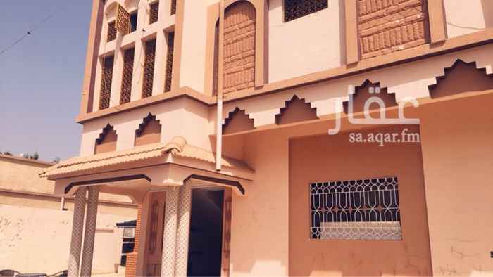 1407234 دورين
الطابق الاول : ثلاث غرف بحماماتها
صاله ، مقلط ، مجلس ومغاسل وحمام،
مطبخ ، حوش كبير وحمام ومزرعه وبيت شعر ومستودعين
الطابق الثاني : ثلاث غرف نوم بحماماتها ، ومطبخ ، وصاله ومستودعين ، وحمام ومغسله زياده ، وصاله كبيييييرهه .
الموقع : نجران ، الفيصليه عند المرور ، وجميع الخدمات قريبه مثل ، مدارس ، وبقالات ، وحديقه ، وبنشر ، ومغاسل .
ملاحظه : يرجى الدفع كاش .
