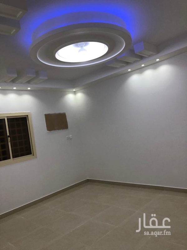 1554507 شقة 3 غرف وصالة ومطبخ 2 دورة مياه ومدخل خاص بالريم بالعزيزية المطلوب المستأجر عريس الشقة جديده
