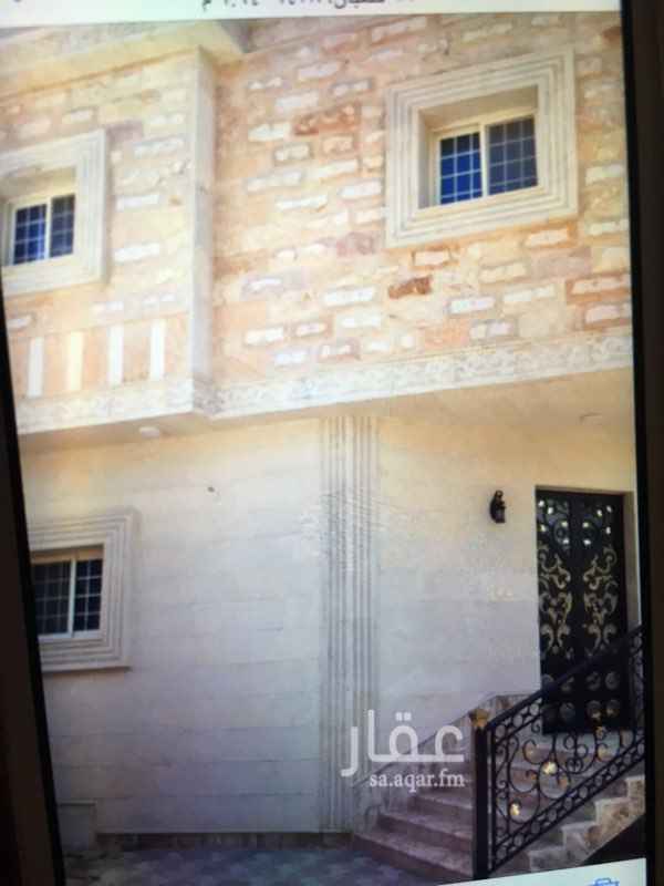 1058866 فلة الفخامة للإيجار االسنوي مئة وثلاثين ألف ( 1300000 ) وسنوي ب ( ١٣٠٠٠٠ ريال ) في حي الرنوناء داخل حدود الحرم بالقرب من مدارس الأوس .
من أرقى وأفخم الفلل تتميز بنظامها الراقي الحديث جديدة لوكس.مؤثثة تأثيث كامل
تتكون من ١١ غرفة وستة صالات
ثلاثة صالات خدمة وثلاثة صالات استقبال
وأربعة مطابخ في كل دور مطبخ
و ١١ دورة مياه ومغاسل خارجية
وسطح وحوش .
بمدخلين .
مدخل خاص للرجال ومدخل خاص للنساء .
السعر قابل للتفاوض في حالة العزم على الإيجار .