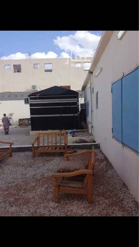 1259149 استراحة جاهزة بالعاقول
قريبة من الشارع العام
مؤثثة