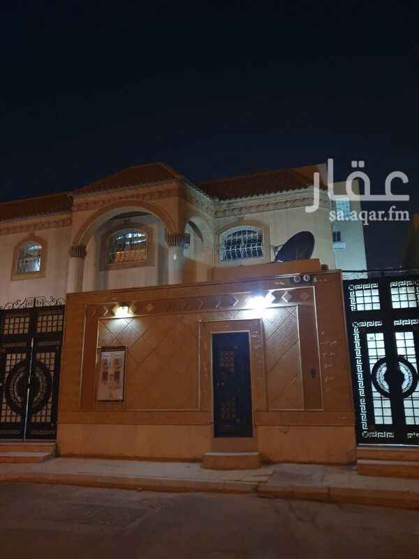 1631838 شقة في فيلا مكونه من ٣ غرف وصاله مدخلين الغرف واسعه جدا
