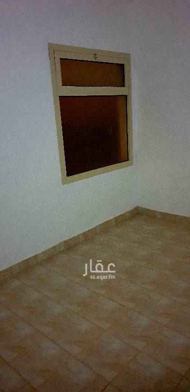 1492127 السلام عليكم ورحمة الله وبركاته
فرصة رائعة للشركات ومن يبحث عن عمارة كاملة سكن للموظفين
موقعها في قلب العاصمة خلف فندق الماريوت ، خلف شركة دار الاركان العقارية
عمارة مرممة حديثا للايجار بالكامل
عبارة عن ثلاث أدوار وسطح كبير ونظيف وملحق
سبع شقق بعضها بعضها ثلاثة غرف وصالة وبعضها اربعة وصالة ودورتين مياه
الايجار بالكامل
بكل دور شقتين وبالدور الاخير شقة صغيرة عبارة عن غرفة وحدة
وبالتوفيق للجميع