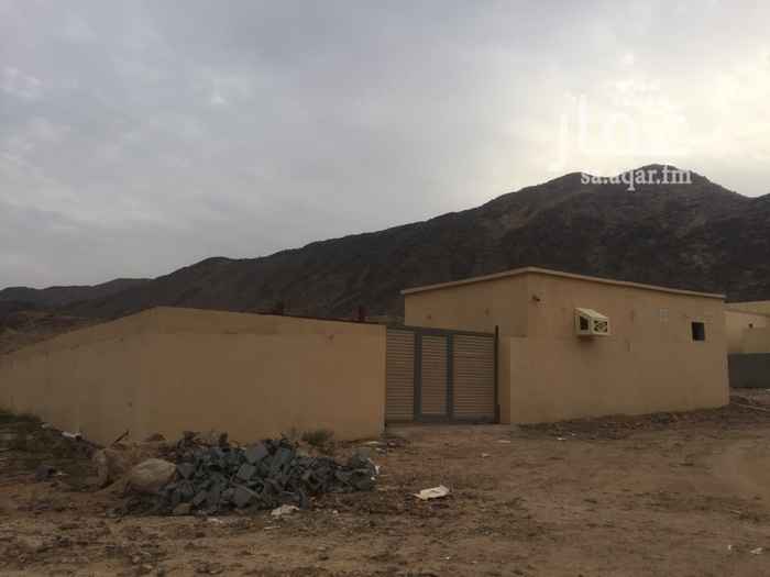 1416380 استراحه للبيع بوثيقه المساحه ٦٠٠
