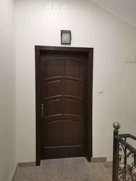 1556925 ٣ غرف في الحمدانية لقطة ونظيفة خلف مسجد التقوى وهايبر بنده حي هادي ونظيف والعماره فيها ٣ شقق كل دور شقة خصوصية تامة نطلب الشخص الهادي عريس او عائلة من ٣ اشخاص فقط