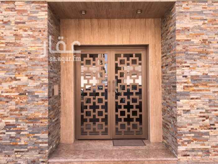 898586 عمارة جديدة بتشطيب ممتاز يوجد بها شقق مكونة من ١.غرفتين نوم وصالة والإيجار السنوي من ٣٨ ألف إلى ٤٨ ألف ريال سنوياً.
٢.وأيضاً يوجد بالعمارة شقة أصغر مكونة من غرفة نوم واحدة وصالة. الإيجار السنوي لها ٣٠ ألف ريال
المكيفات سبليت لكل الشقق ويوجد بهم خزائن في غرف النوم وخزائن في المطبخ. كم يوجد مواقف داخلية للشقق وغرف للسائقين وغرف للشغالات في بعض الشقق.