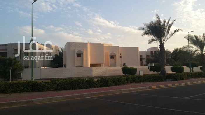 808419 فيلا للبيع بينبع الصناعية حي خالد 3
مكونه من دور في الارضي
مكون من 6 غرف و 4 حمامات ومطبخ وصاله مع مدخل خاص وكراج وحوش
وشقتين في الدور الاول
الاولى4 غرف وحمامين وصاله ومطبخ
الشقه الثانيه 4 غرف وصاله وحمامين
وشقه مع السطوح في الملحق
3غرف و 2 حمام ومطبخ
عمر العقار 12 سنه
مؤجر بحوالي 120 الف ريال