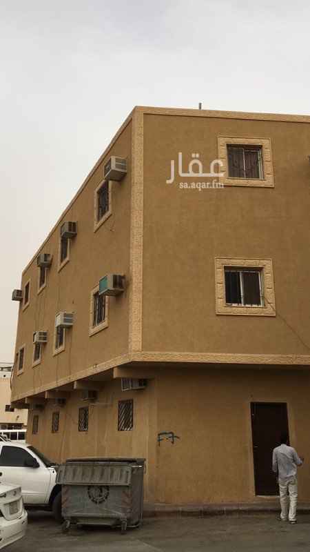 1444388 غرف عزاب عمار جديده لها سنتين معها حمام ومطبخ
تبدأ من ٤٥٠ في الشهر الى ٧٠٠ حسب حجم الغرفه واللي بياخذ ثلاث او ست شهور بيكون عرض خاص تبقى ٦ غرف
(((الكهرب والماء علينا))