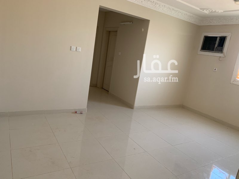 1738416 ١ غرفة
١ دورة مياه
مكيفات
مطبخ راكب
الشقه جميعها سيراميك