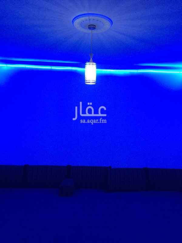 1584850 غرفة عزاب للإيجار بحي الرمال خلف كبري الفحص الدوري مباشرة .
