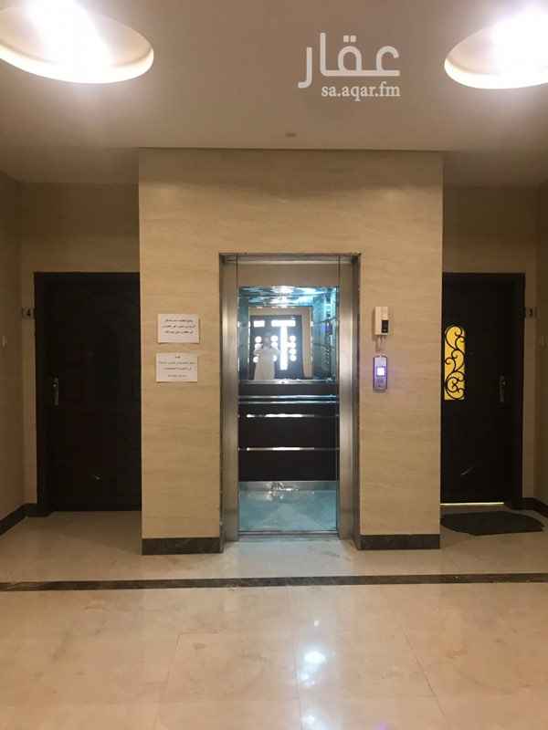 1575330 شقه ١١
دورين
ثلاث غرفتين نوم
صالتين
مجلس
مقلط
مطبخ
غرفة غسيل
مستودع
٤دورات مياه
مكيفات مطبخ راكبه
الايجار
٤٥الف