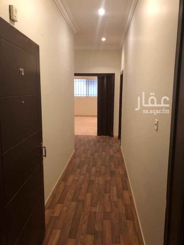 1756576 شقه فاخره للتأجير 3 غرف وصاله دورتين مياه بالاضافه الى مطبخ امريكي ( مفتوح على الصاله ) + مخزن بسيط في خلف المطبخ