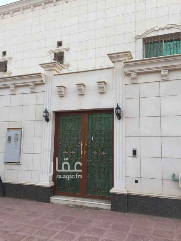 1508813 فله جديده
دورين ونصف بها خمس غرف مدخل سياره غرفة سايق كبيره