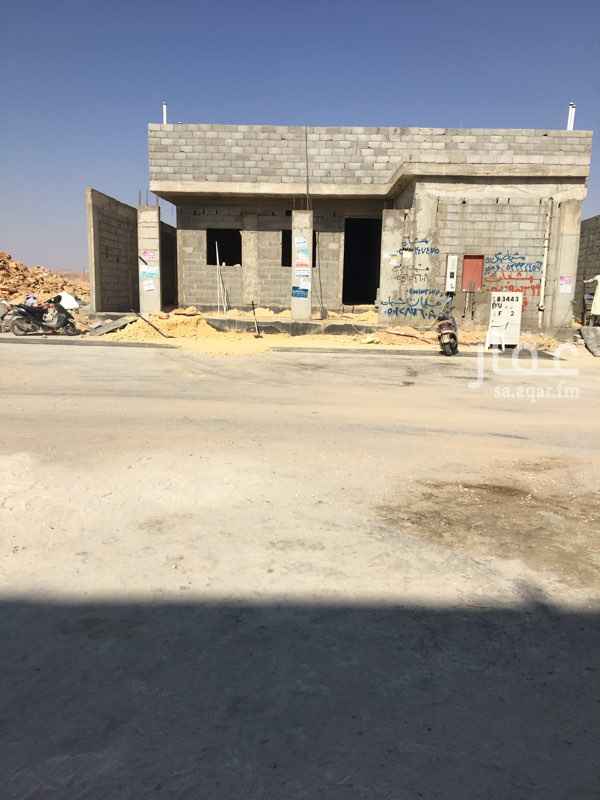 1287019 دور عظم للبيع من المالك مباشره موسس كهرباء وسباكه وتم تركيب العداد ٠٥٥٥٤٤٩٠٤٨ السعر قابل للتفاوض الموقع المهديه وموسس شقتين وشقه في السطح