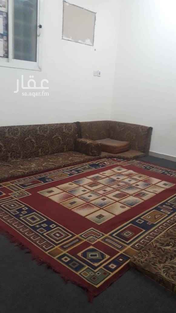 1552729 شقة عزاب نظيفة قريبة من خريص وقريب المسجد موقع متميز
يوجد حارس بالعمارة ومصعد
غرفة كبيرة وصالة كبيرة وحمام ومطبخ استديو
الايجار ١١ ألف ريال
يوجد غرفة كبيرة مع حمام ومطبخ استديو الايجار ٨ ألف ريال
النسيم الغربي شارع عبد الله بن مسعود ٣٠قصمان مقابل مسجد الذياب
//////////////////////////
للاستفسار مجموعة الزومان للعقارات شارع عبد الله بن مسعود ٣٠قصمان مقابل مسجد الذياب ٠٥٥٥٤٦٣٩٣٠